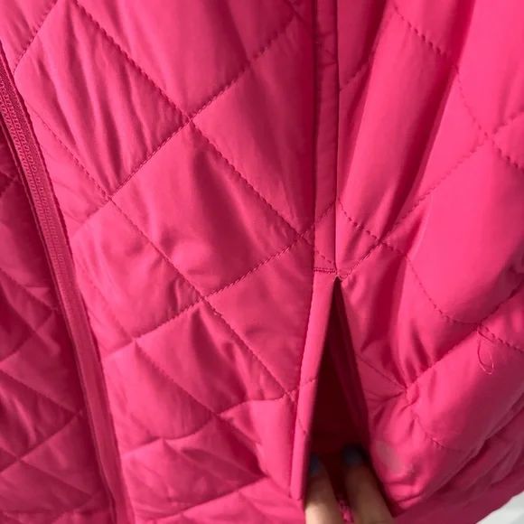 T by Talbots pink vest - Picture 2 of 4